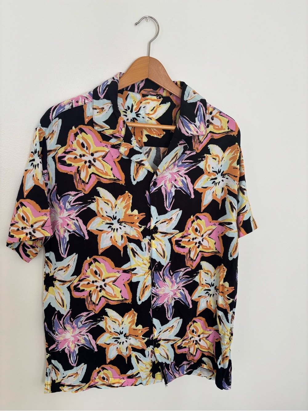 Men's Floral Short Sleeve Shirt in Black with Pastel Flowers